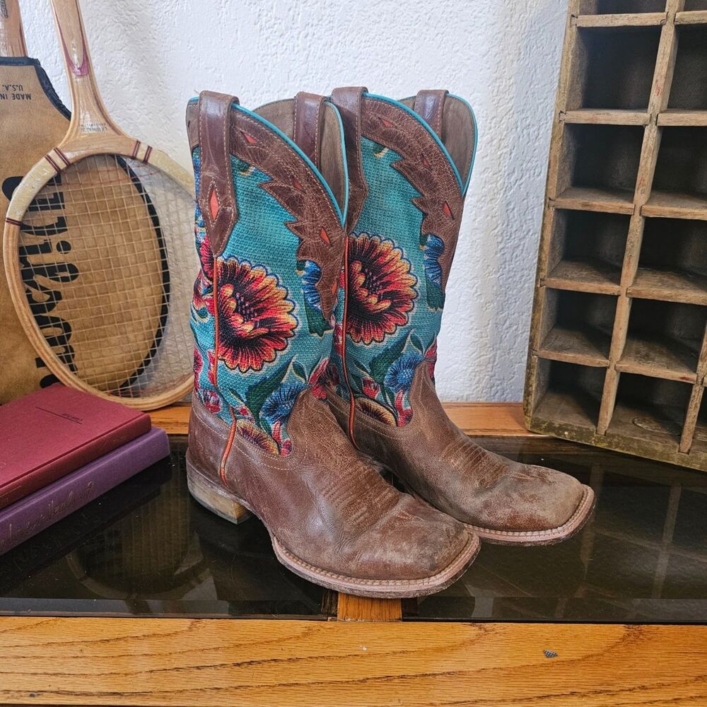 Ariat Circuit Champion Western Boots Womens 7.5B Floral Embroidered Square Toe